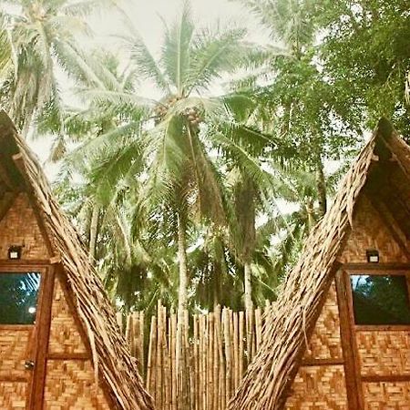 "Triangle Hut" Camp Fuego Siargao Hotel Catangnan Exterior foto